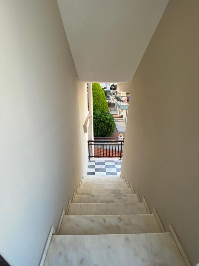 Efi'S House Apartment ฟิออยิตา ภายนอก รูปภาพ