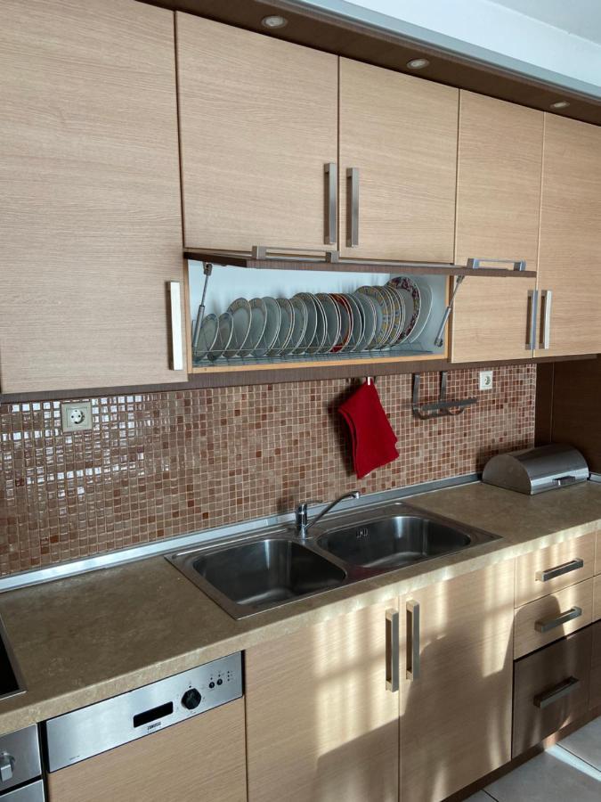 Efi'S House Apartment ฟิออยิตา ภายนอก รูปภาพ